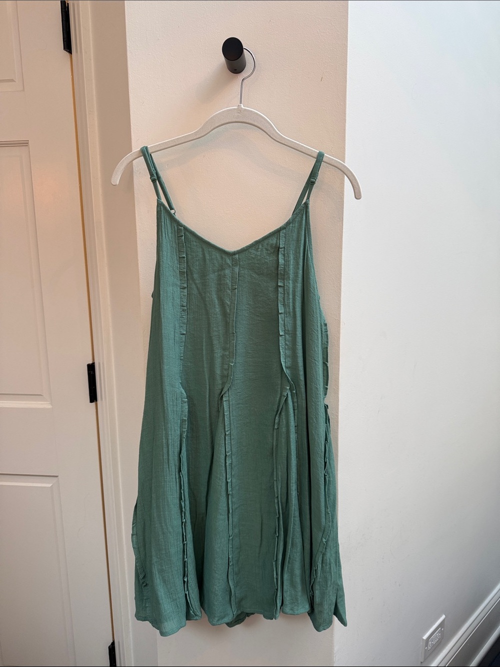 Wishlist Green Spaghetti Strap Swing Dress